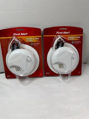 Lot Of 2 First Alert SA303CN3 Battery Powered Ionization Smoke Alarm New In Box